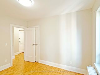 402 - 394 Avenue Rd