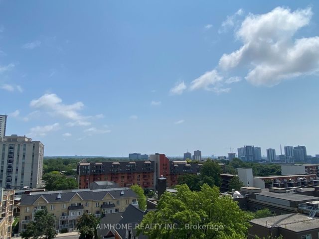 704 - 159 Wellesley St E