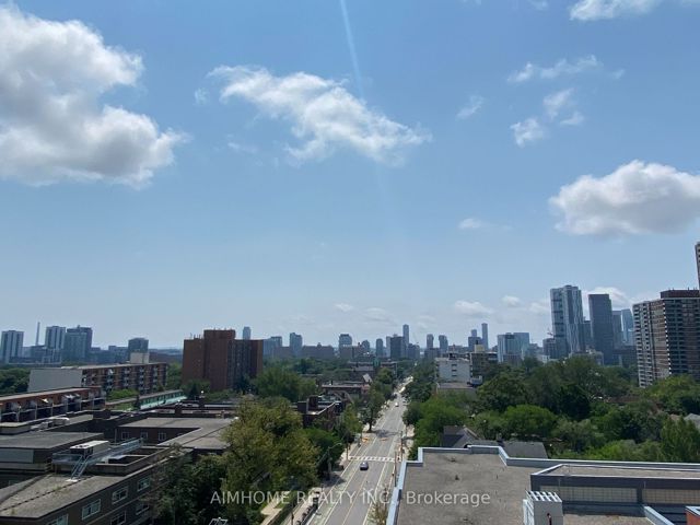 704 - 159 Wellesley St E