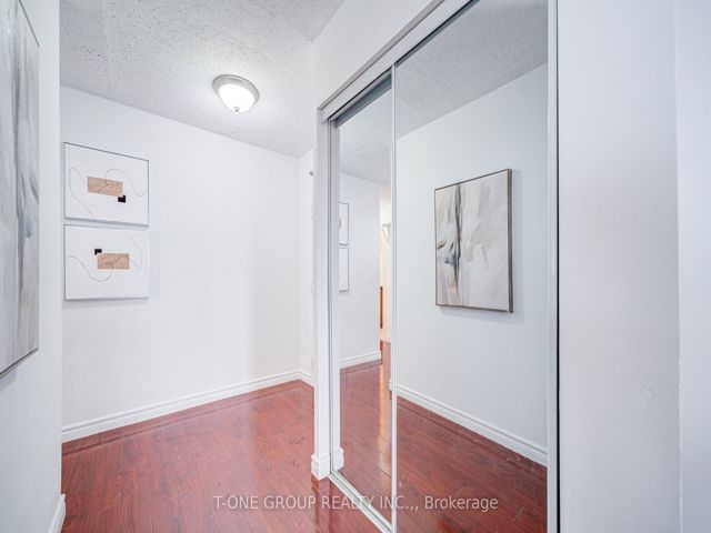 1203 - 60 Pavane Linkway