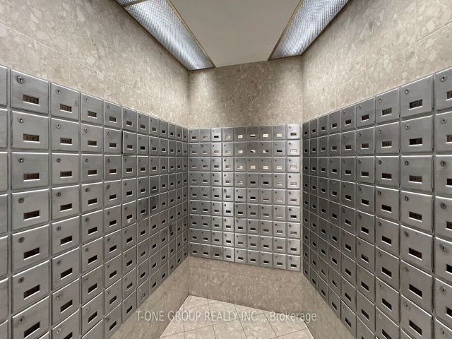 1203 - 60 Pavane Linkway