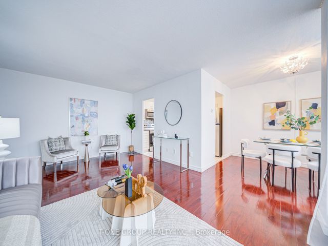 1203 - 60 Pavane Linkway