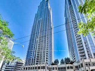 2405 - 763 Bay St