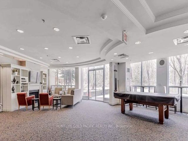 717 - 16 Dallimore Circ