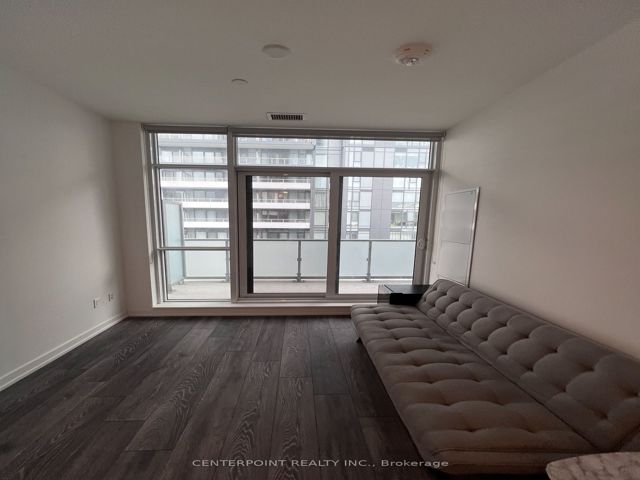 1102E - 34 Tubman Ave