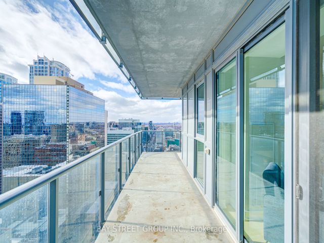 3211 - 7 Grenville St