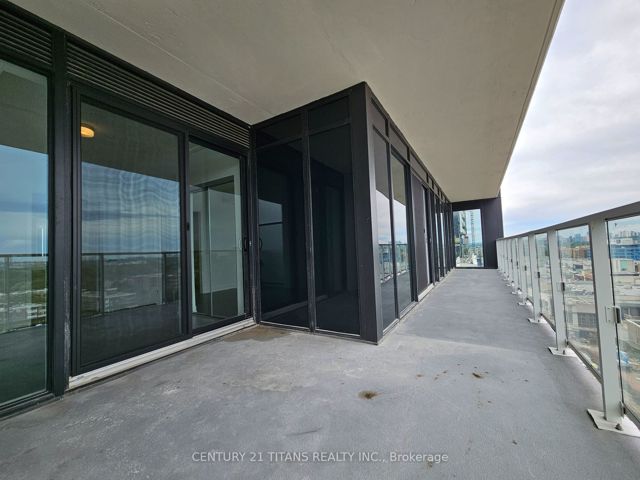 809 - 20 O'neill Rd