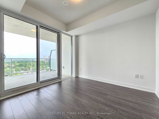 809 - 20 O'neill Rd