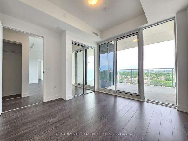 809 - 20 O'neill Rd