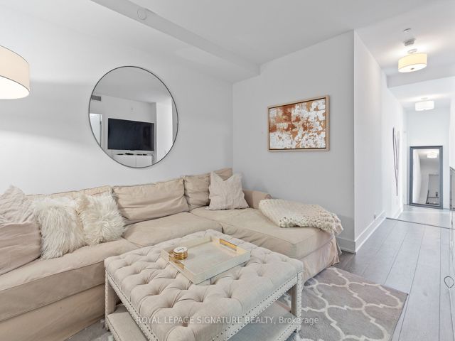 TH1 - 508 Wellington St