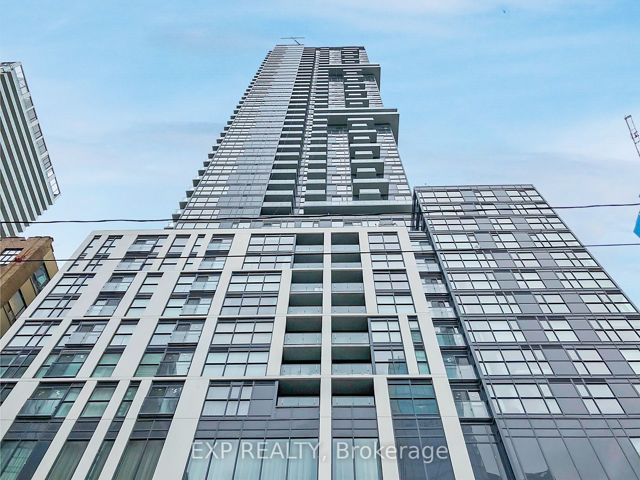 905 - 87 Peter St