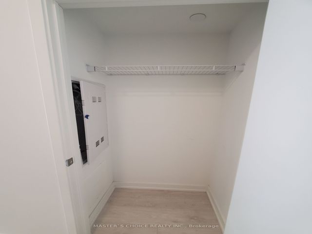 318 - 181 Sheppard Ave E