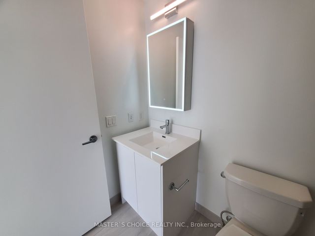 318 - 181 Sheppard Ave E