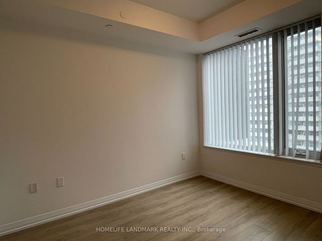 1911 - 50 Dunfield Ave