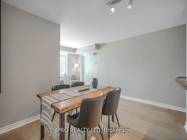 410 - 70 Mill St