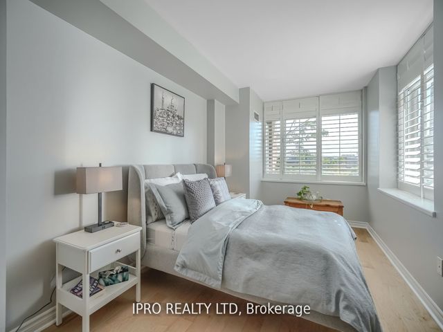 410 - 70 Mill St