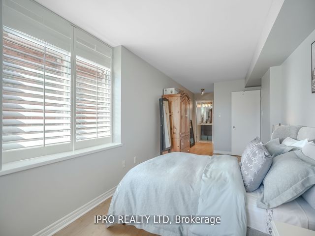 410 - 70 Mill St