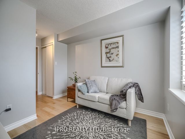 410 - 70 Mill St