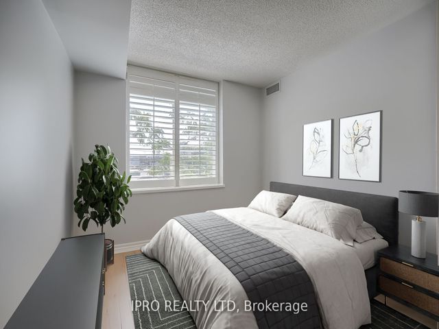 410 - 70 Mill St
