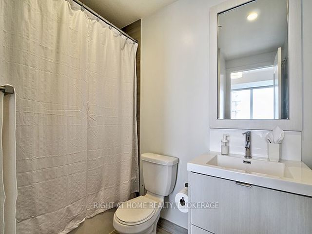 1128 - 38 Cameron St