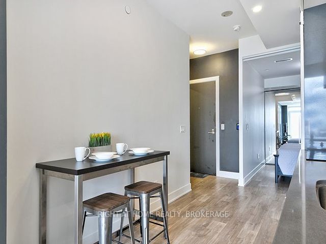 1128 - 38 Cameron St