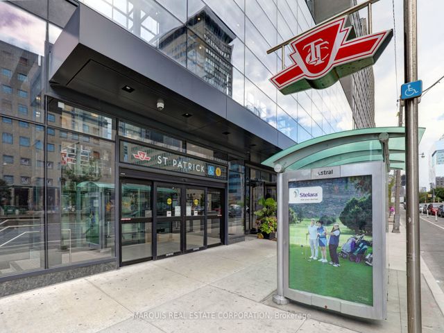 4416 - 488 University Ave