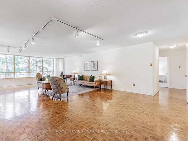 217 - 1200 Don Mills Rd