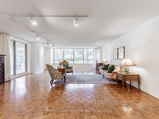 217 - 1200 Don Mills Rd
