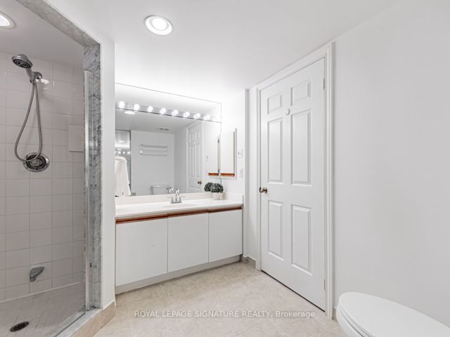 217 - 1200 Don Mills Rd