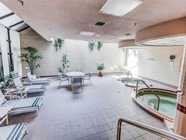 217 - 1200 Don Mills Rd