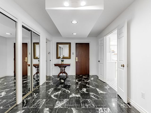 217 - 1200 Don Mills Rd