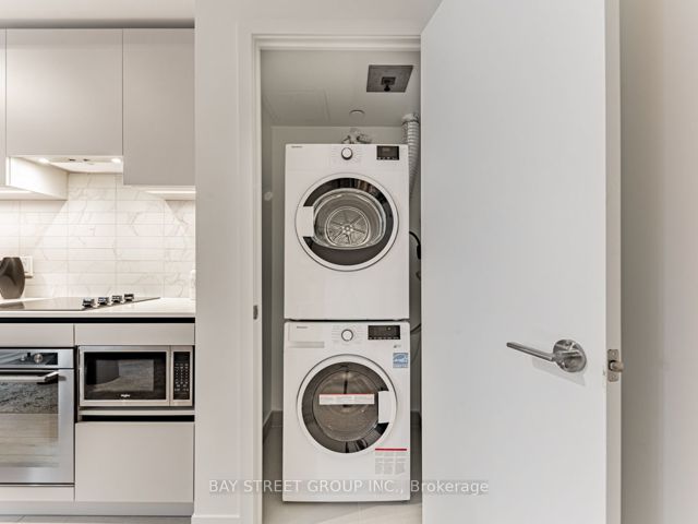 312 - 55 Mercer St