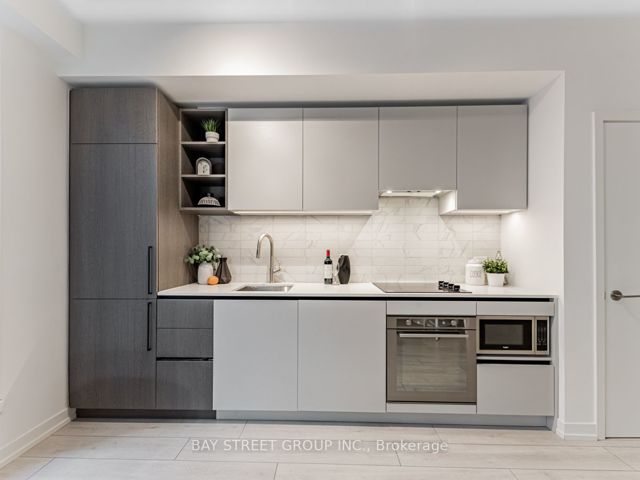 312 - 55 Mercer St