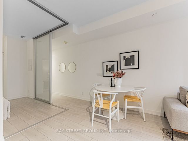 312 - 55 Mercer St
