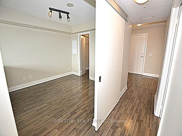 W506 - 565 Wilson Ave