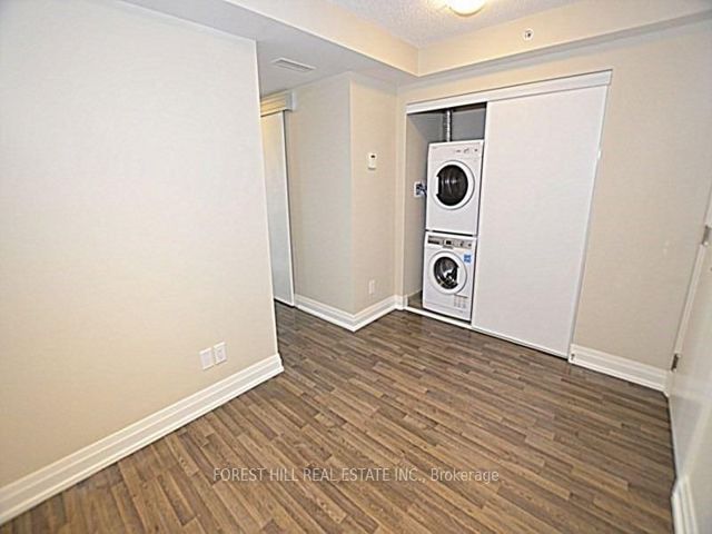 W506 - 565 Wilson Ave