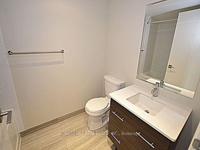 W506 - 565 Wilson Ave
