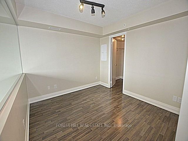 W506 - 565 Wilson Ave