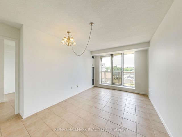 405 - 800 Sheppard Ave