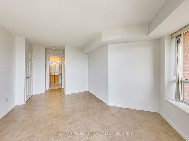 405 - 800 Sheppard Ave