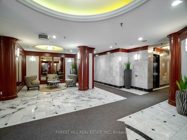 PH214 - 1121 Steeles Ave W