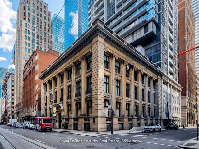 409 - 73 Richmond St W