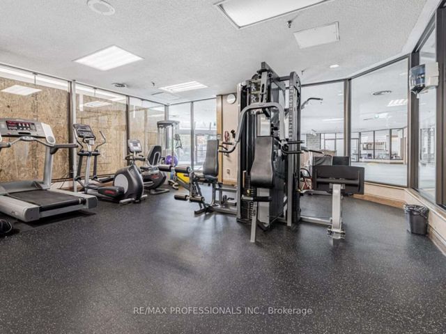 1102A - 5444 Yonge St