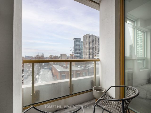 510 - 151 Avenue Rd