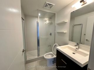 1202 - 50 Wellesley St E