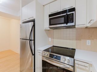 2805 - 25 Carlton St