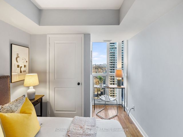 3005 - 4968 Yonge St