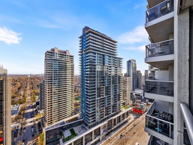 3005 - 4968 Yonge St