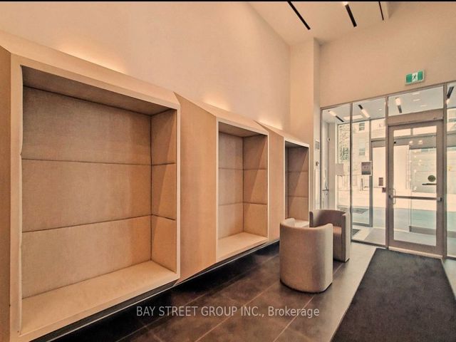 2807 - 195 Redpath Ave