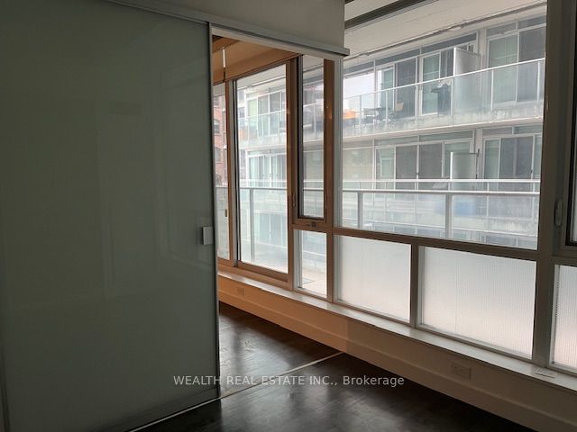 417 - 75 Portland St